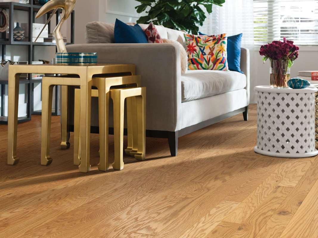 Shaw Albright Oak 3-1/4 in. Wide Smooth Engineered Red Oak Hardwood Flooring, 23.76 sq ft/Carton (SW581) - Image 3
