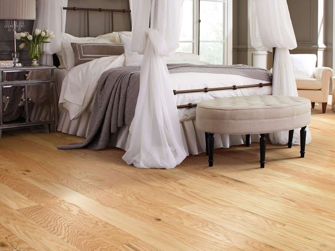 Shaw Albright Oak 5 in. Wide Smooth Engineered Red Oak Hardwood Flooring, 23.66 sq. ft. per Carton - Image 2