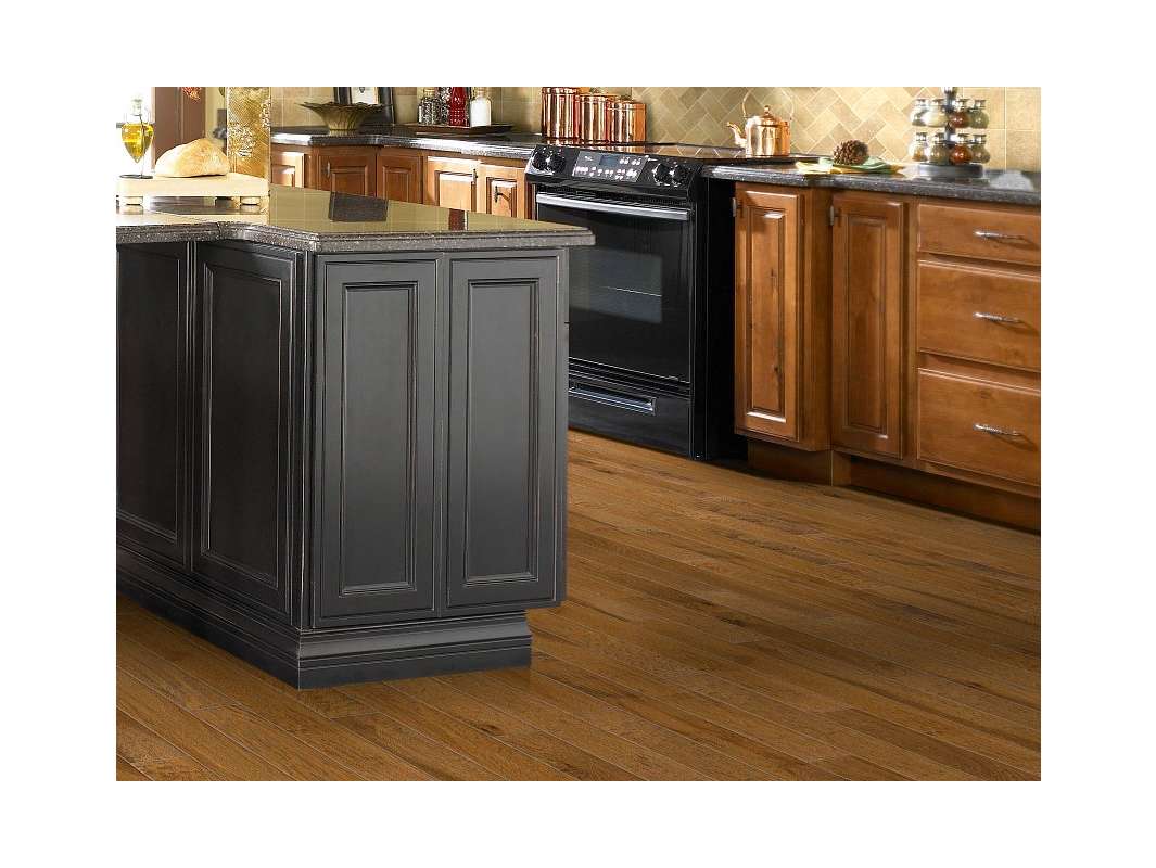 Shaw Pebble Hill 5" Handscraped Engineered Hickory Hardwood Flooring, 3/8" Thick, 5" Wide Planks – 3‑Ply – 23.66 sq ft/Carton - Image 2