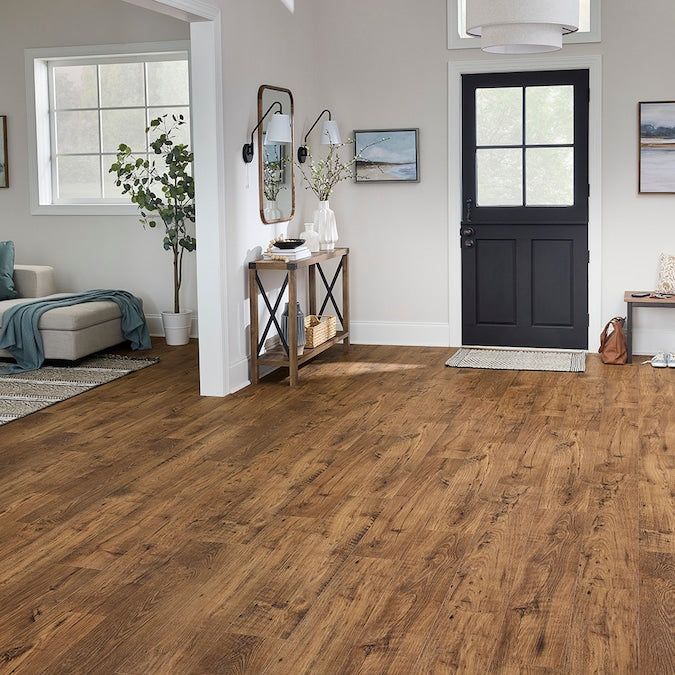 STAINMASTER PetProtect Beckett Ridge Chestnut 12-mm T x 7-1/2-in W x 47-1/4-in L Waterproof Wood Plank Laminate Flooring (22.09-sq ft / Carton) - Image 9