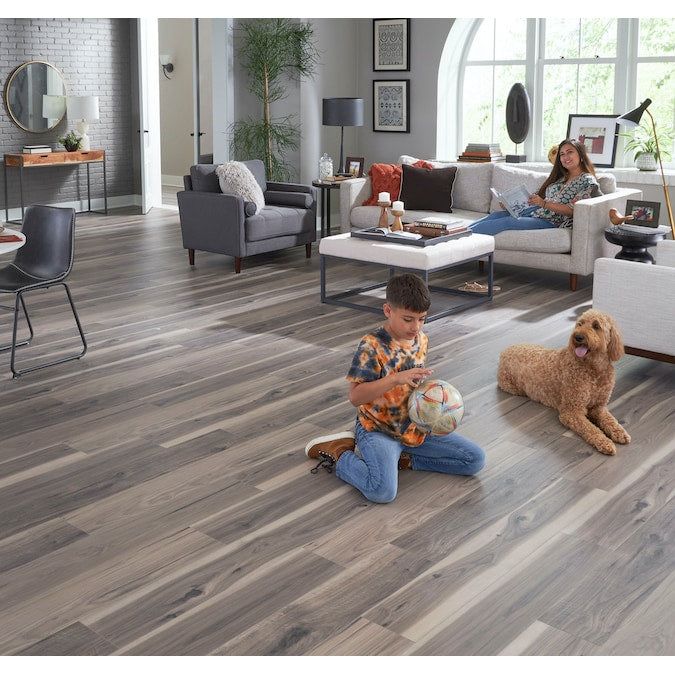 STAINMASTER PetProtect Nayatt Point Hickory 12-mm T x 7-1/2-in W x 50-in L Waterproof Wood Plank Laminate Flooring (23.69-sq ft / Carton) - Image 10
