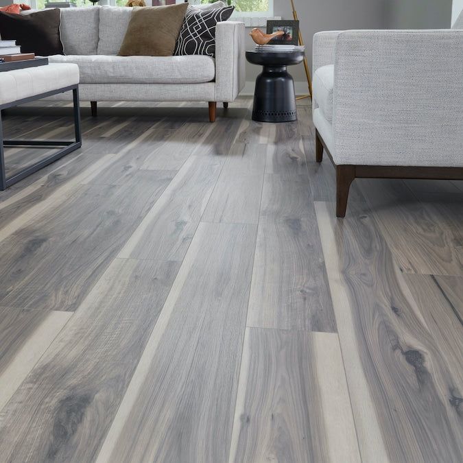 STAINMASTER PetProtect Nayatt Point Hickory 12-mm T x 7-1/2-in W x 50-in L Waterproof Wood Plank Laminate Flooring (23.69-sq ft / Carton) - Image 11