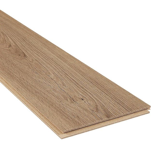 STAINMASTER PetProtect Tanglewood Oak 12-mm T x 7-1/2-in W x 47-1/4-in L Waterproof Wood Plank Laminate Flooring (22.09-sq ft / Carton) - Image 6