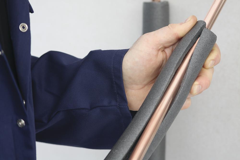 Tundra Pipe Wrap / Foam Pipe Insulation 1-1/8 in ID x 1/2 in Wall x 6 ft (PW118) - Image 3