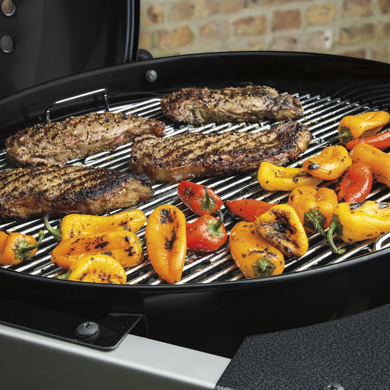 Weber Performer Deluxe 22-in Black Porcelain-Enamel Kettle Charcoal Grill, 48"W x 30"D x 44.1"H - Image 3