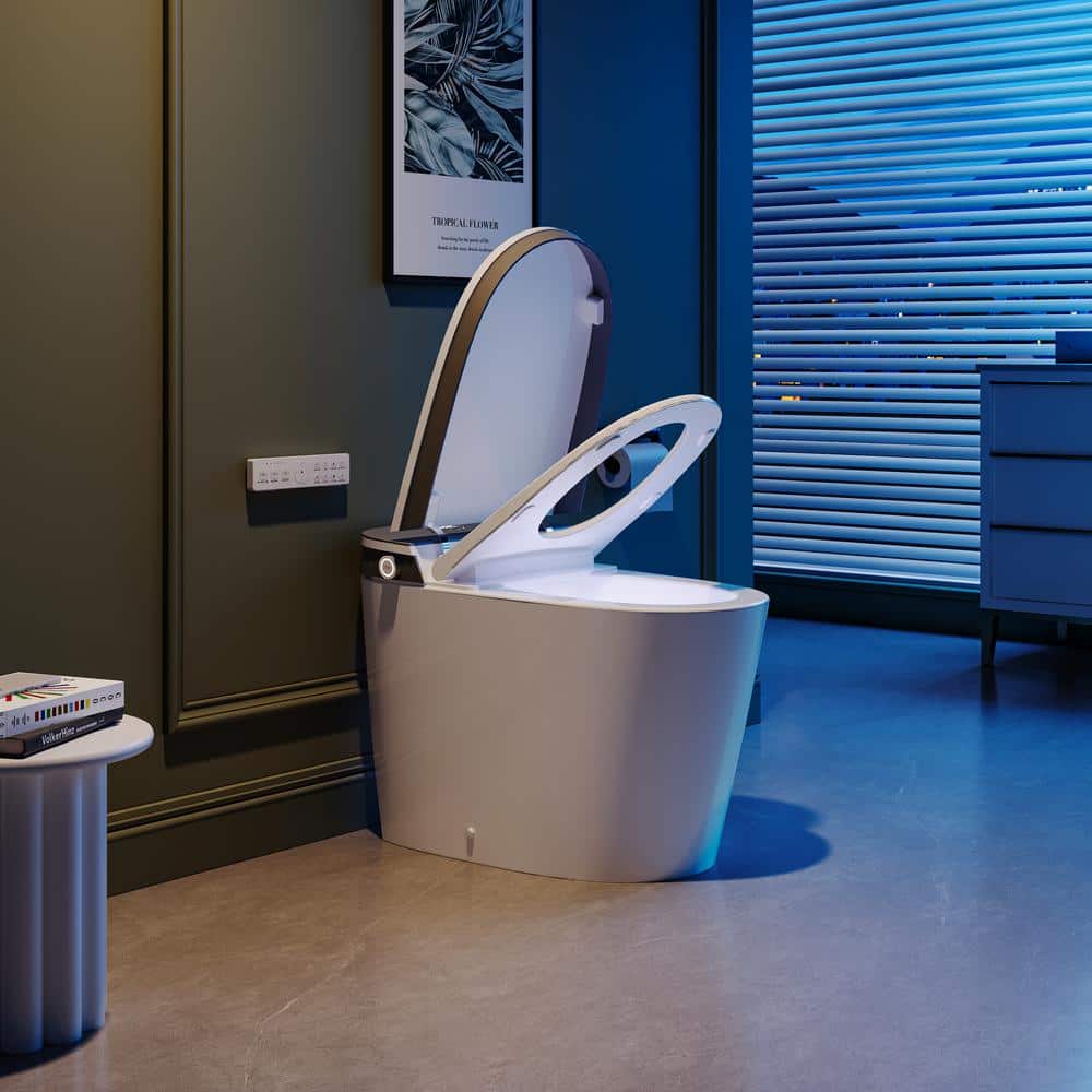 WELLFOR Elongated Smart Bidet Toilet with Auto Open/Close and Warm Water
