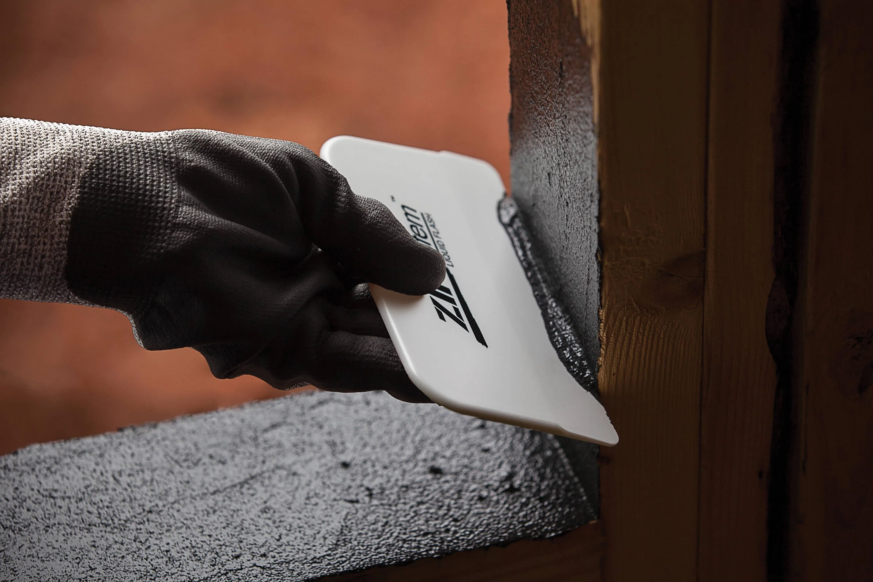 ZIP System Liquid Flash Black Synthetic Rubber Fluid-Applied Flashing Membrane - Image 3